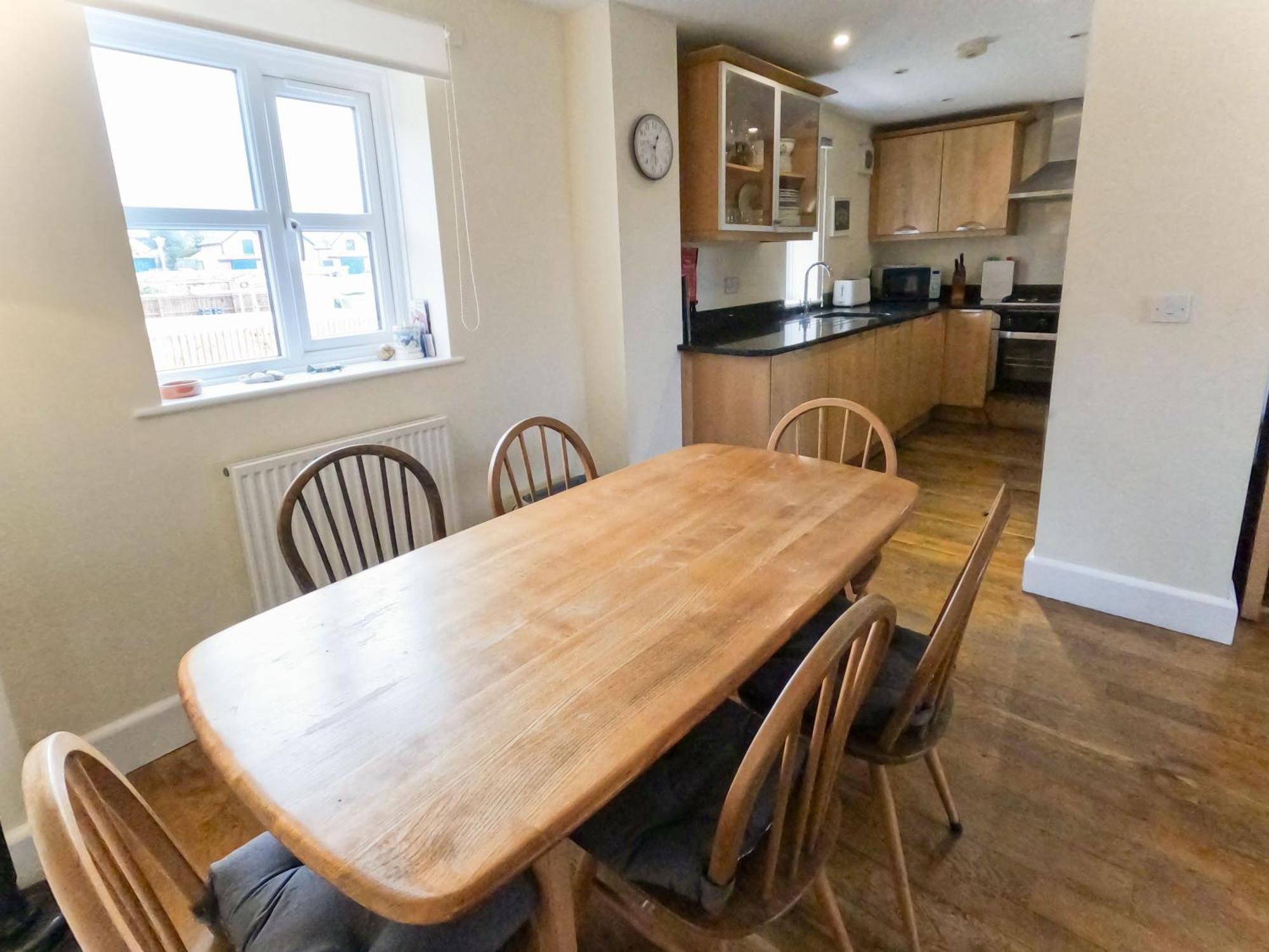 Relaxing Townhouse In The Heart Of Bridport Villa Exterior photo